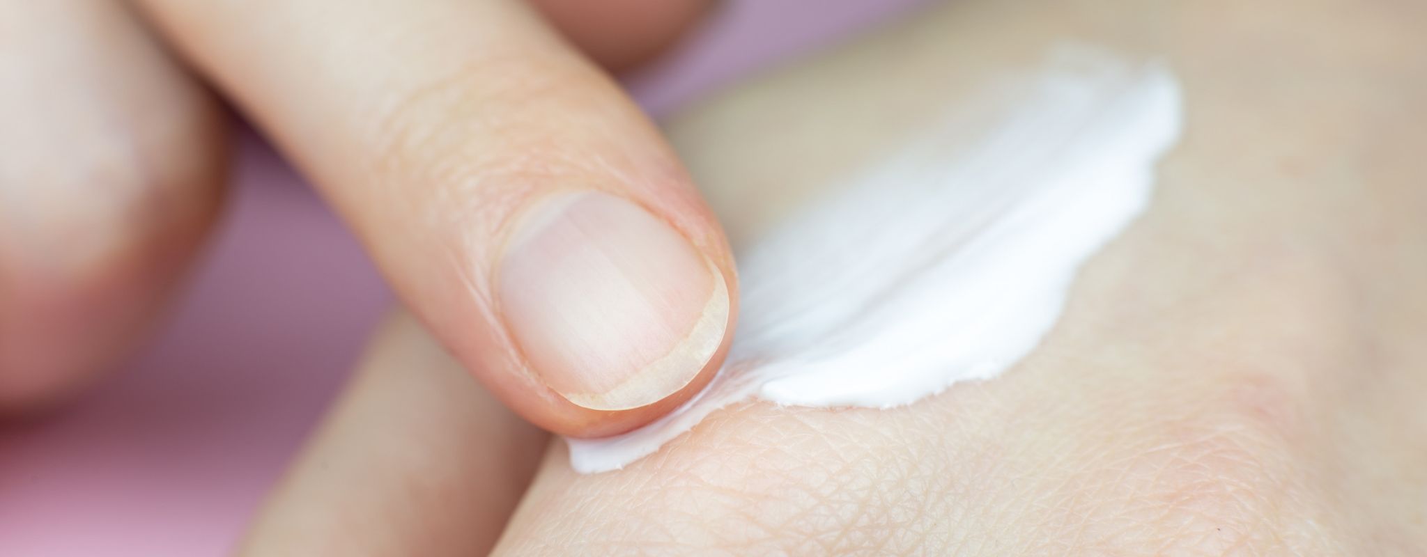 Apply moisturizer to hand